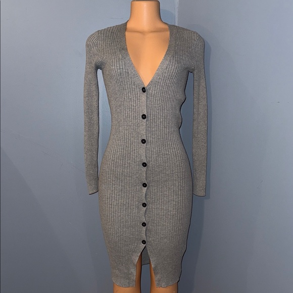 Forever 21 Dresses & Skirts - Chic Forever 21 Ribbed Button-Down Dress - Size Small